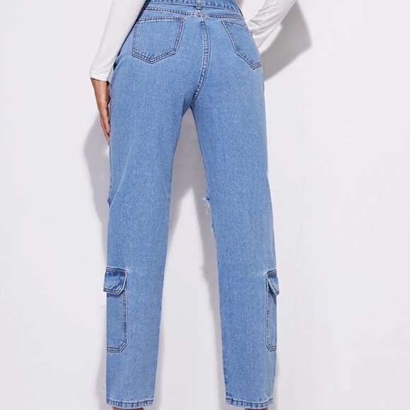 High waist self belted flap pocket ripped jeans - Picture 2 of 5